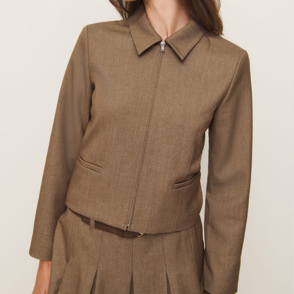 Reformation Brynlee Two Piece Camel - Picture 6 of 11